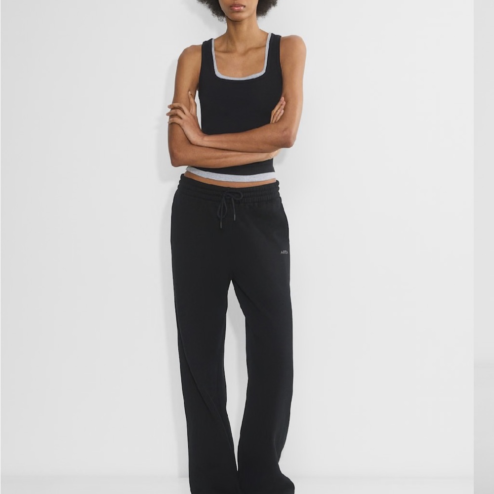 Aritzia Black Sweet fleece XS Sweatpants